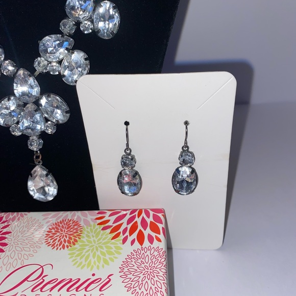 Premier Designs ‘Crystal Connection’ Necklace and Earrings - Picture 3 of 10